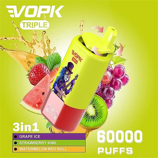 Anuncio de color verde lima brillante que muestra un vaporizador VOPK triple desechable amarillo y rojo decorado con un gato músico azul, rodeado de sandía, fresa, kiwi y uvas con toques de jugo, y un texto que indica los sabores 3 en 1 (hielo de uva, kiwi de fresa, red bull de sandía) y 60 000 caladas.